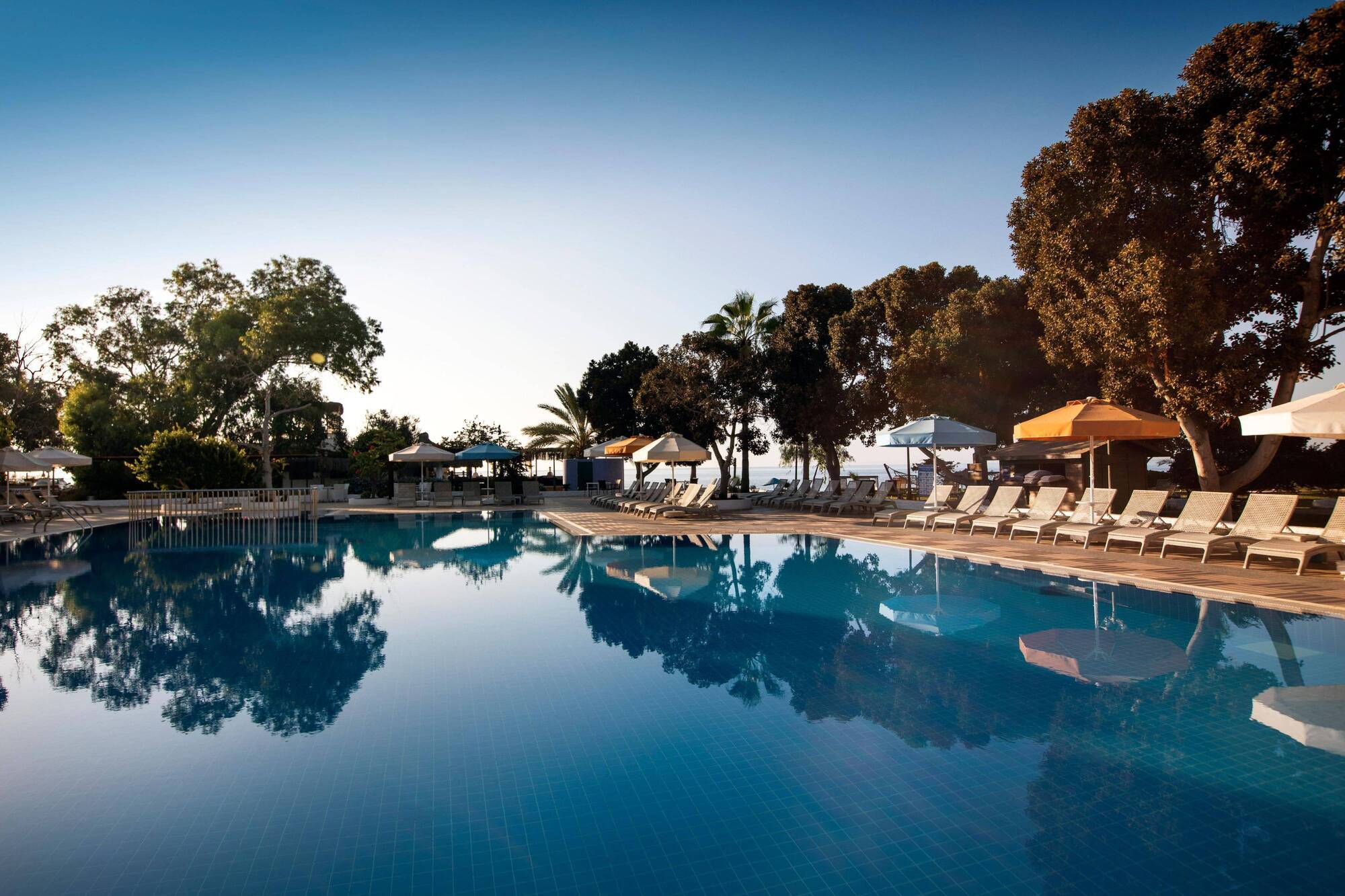 Merit Cyprus Gardens Holiday ファマグスタ エクステリア 写真